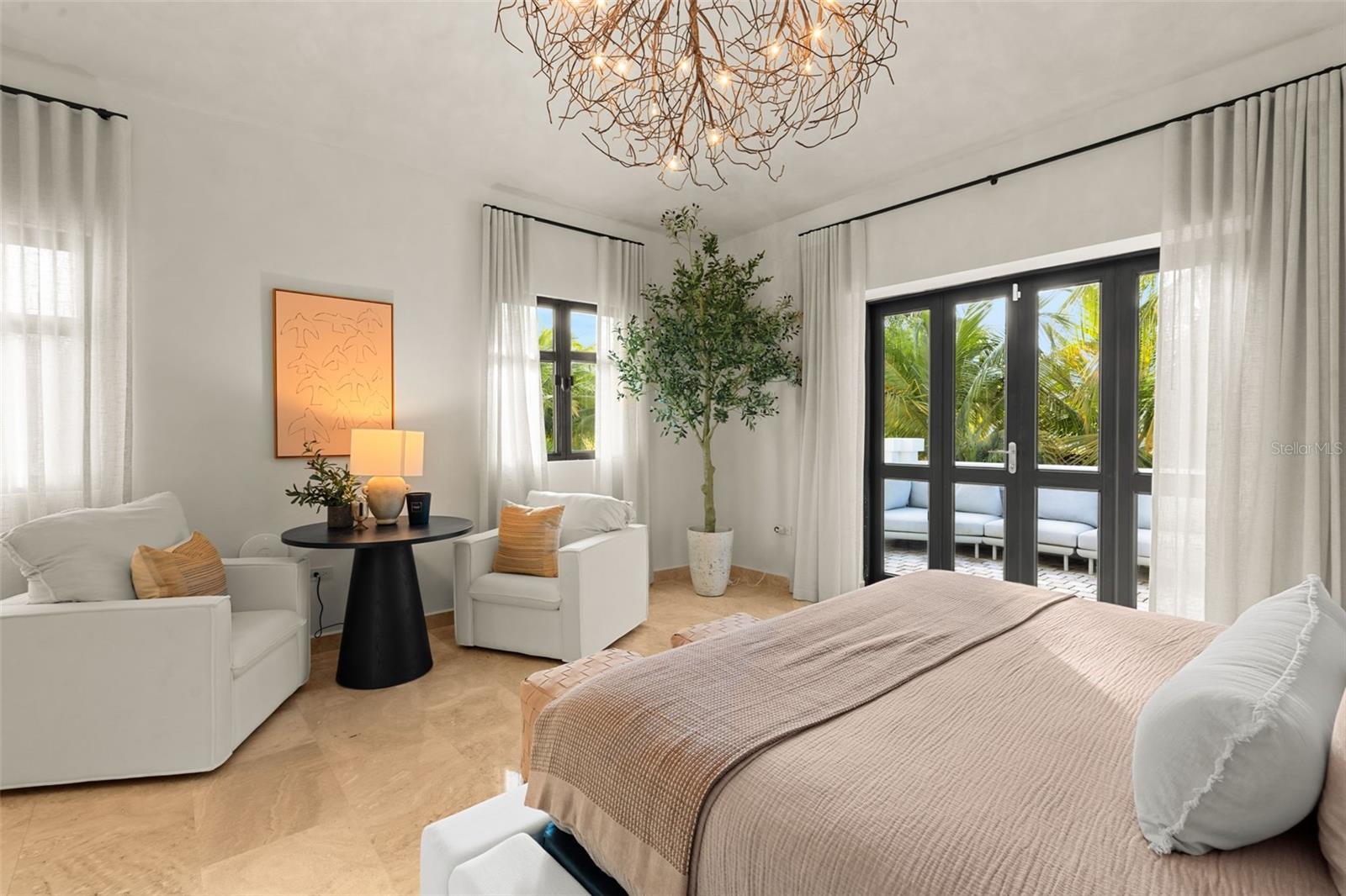 PR9117432 Property Photo