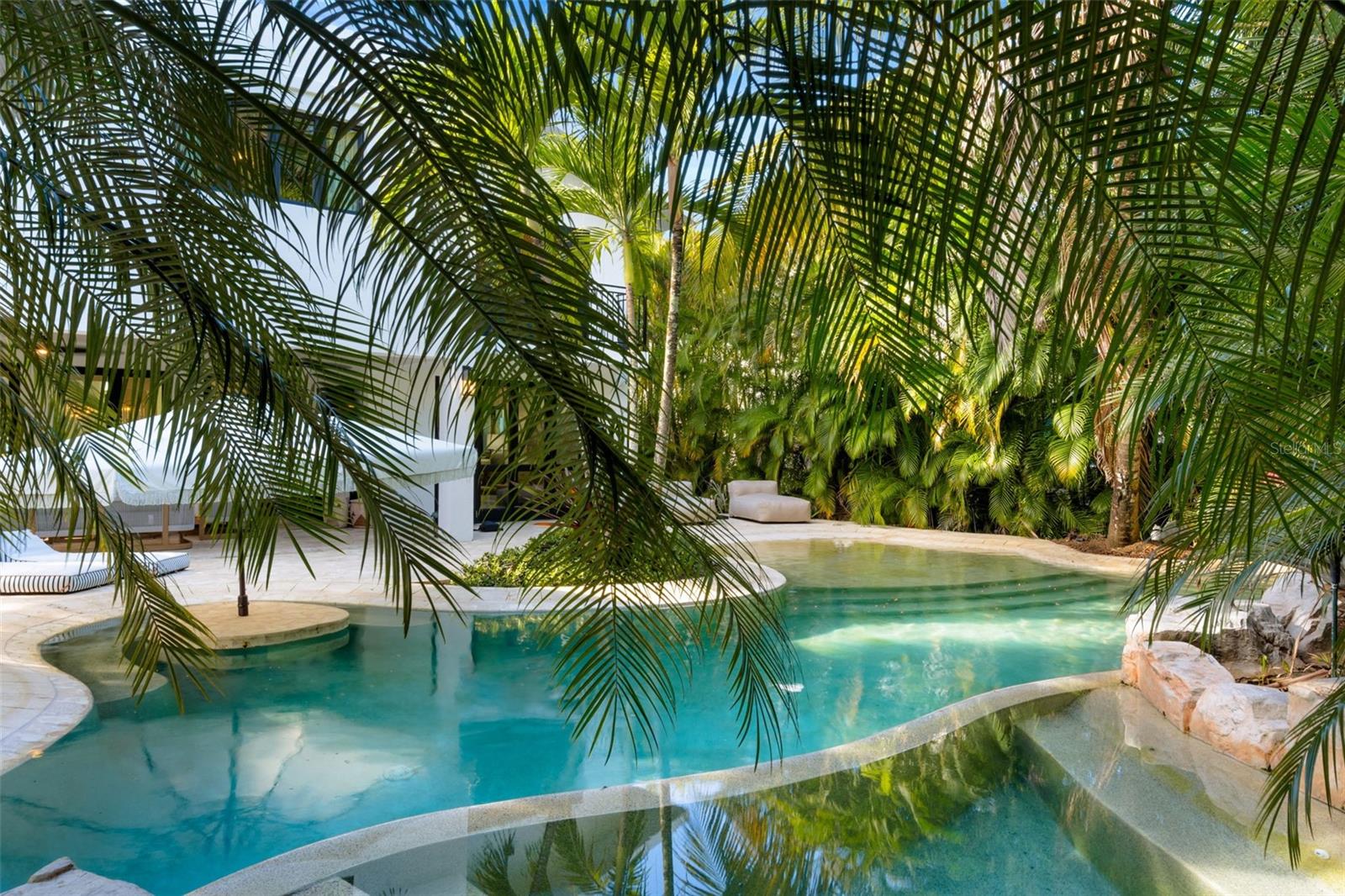 PR9117432 Property Photo