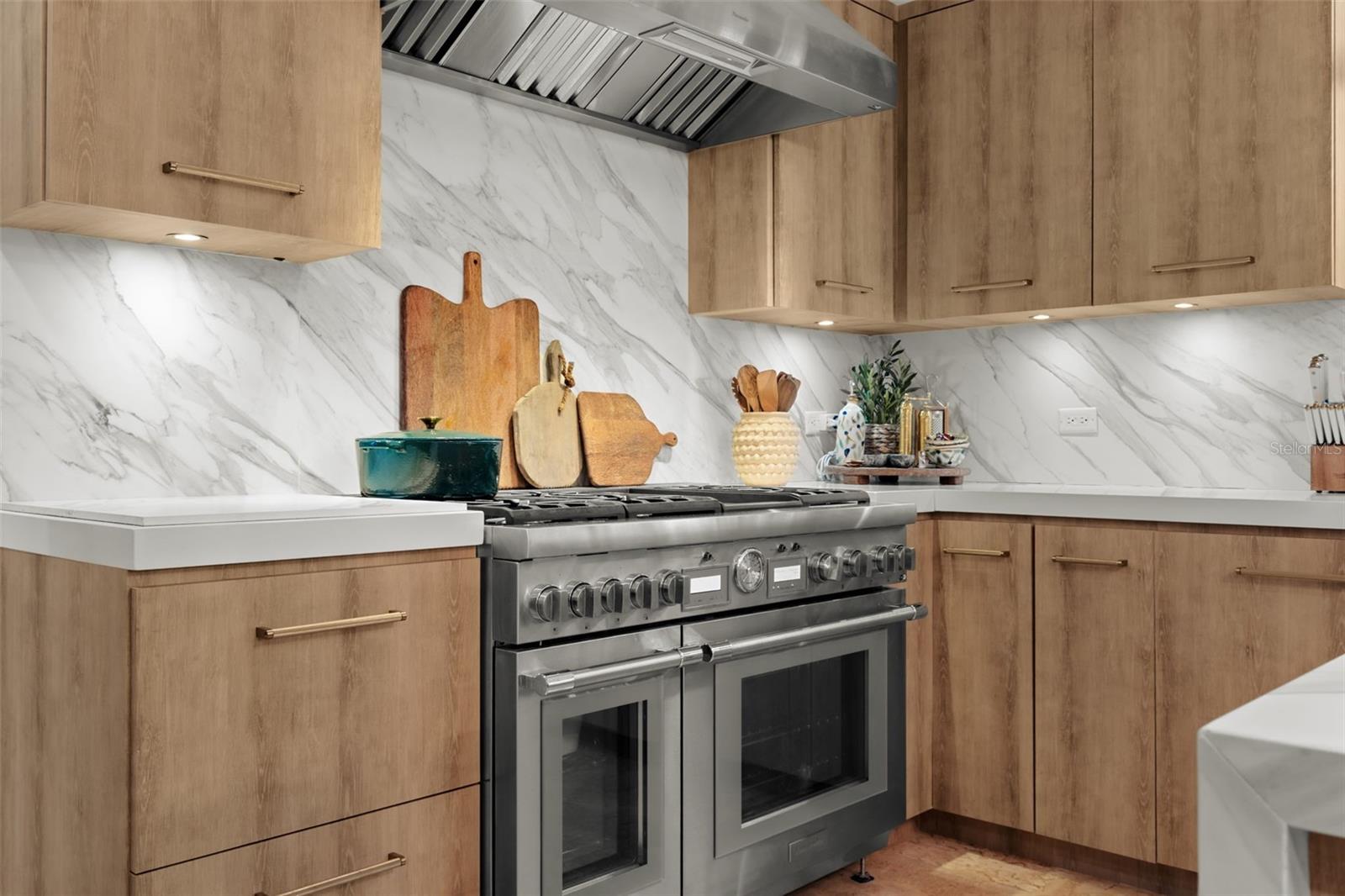 PR9117432 Property Photo