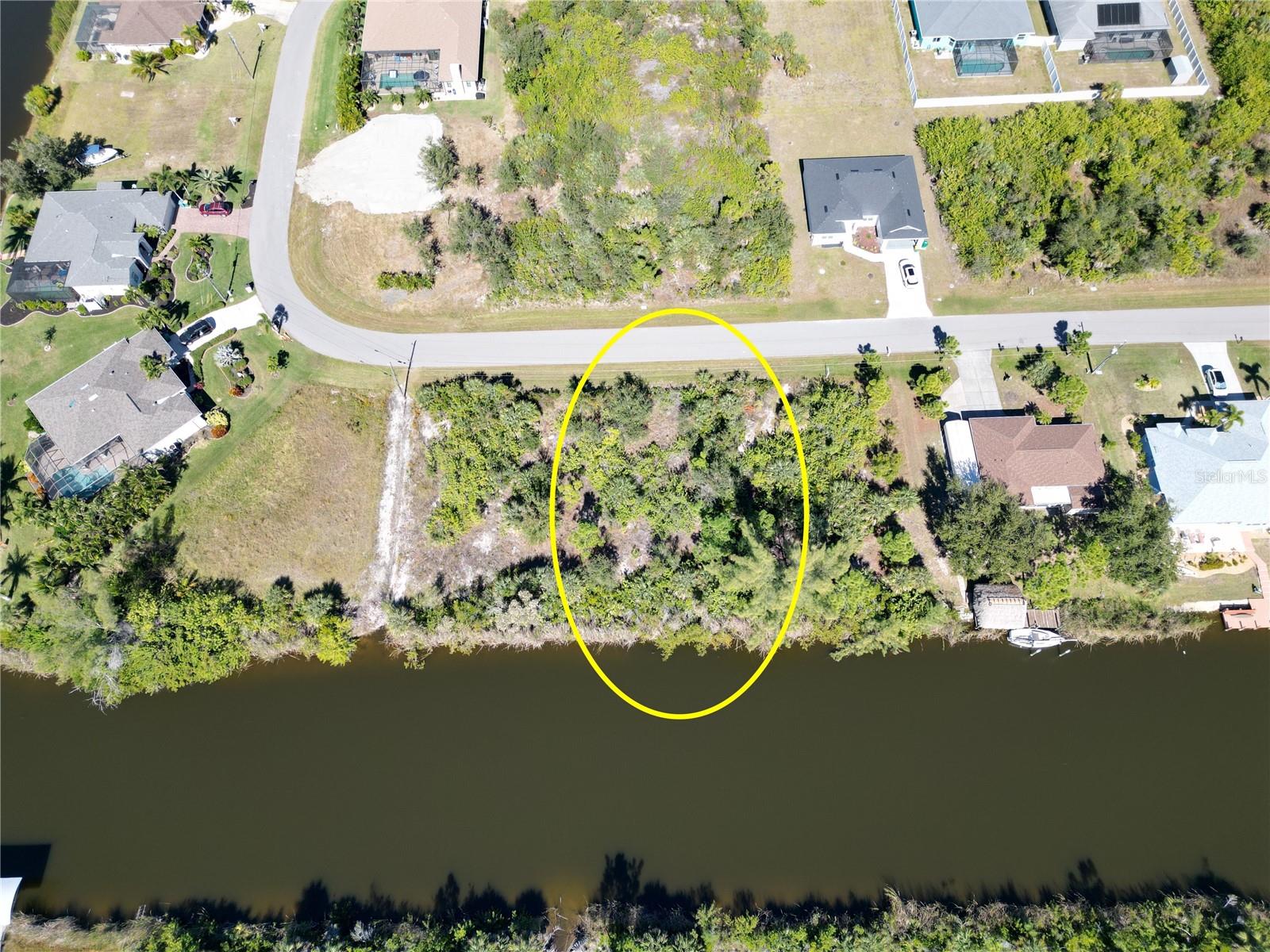 15706 STUART CIR, PORT CHARLOTTE, FL, 33981