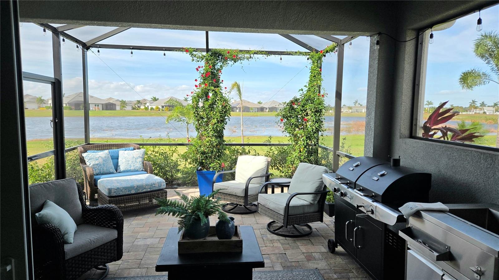 235 OKEEFFE CIR, BRADENTON, FL, 34212