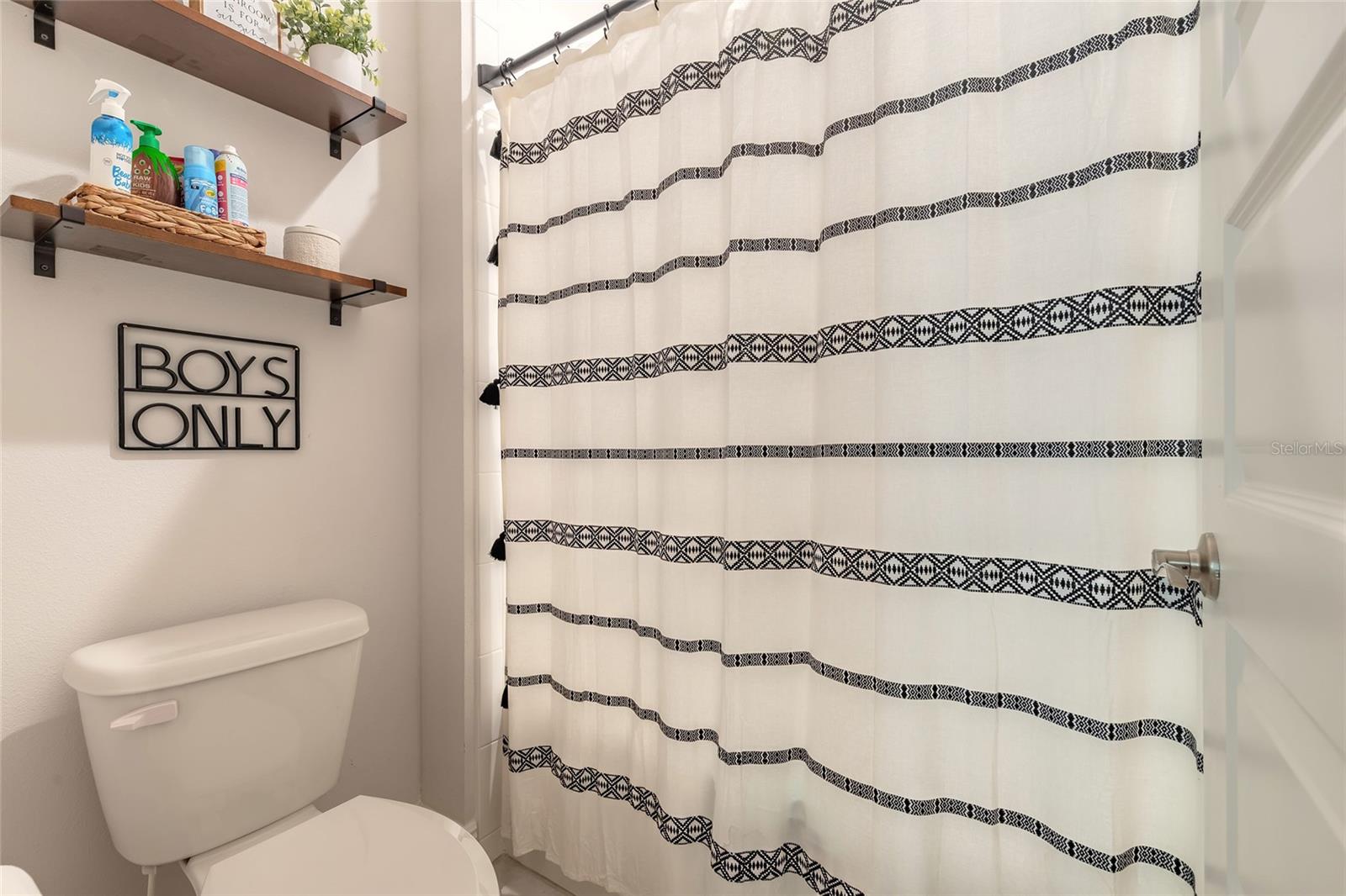 209 VENETIAN PALMS BLVD, NEW SMYRNA BEACH, FL, 32168