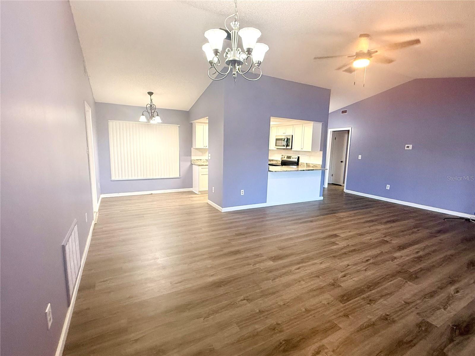 8775 HEATHER BLVD, WEEKI WACHEE, FL, 34613