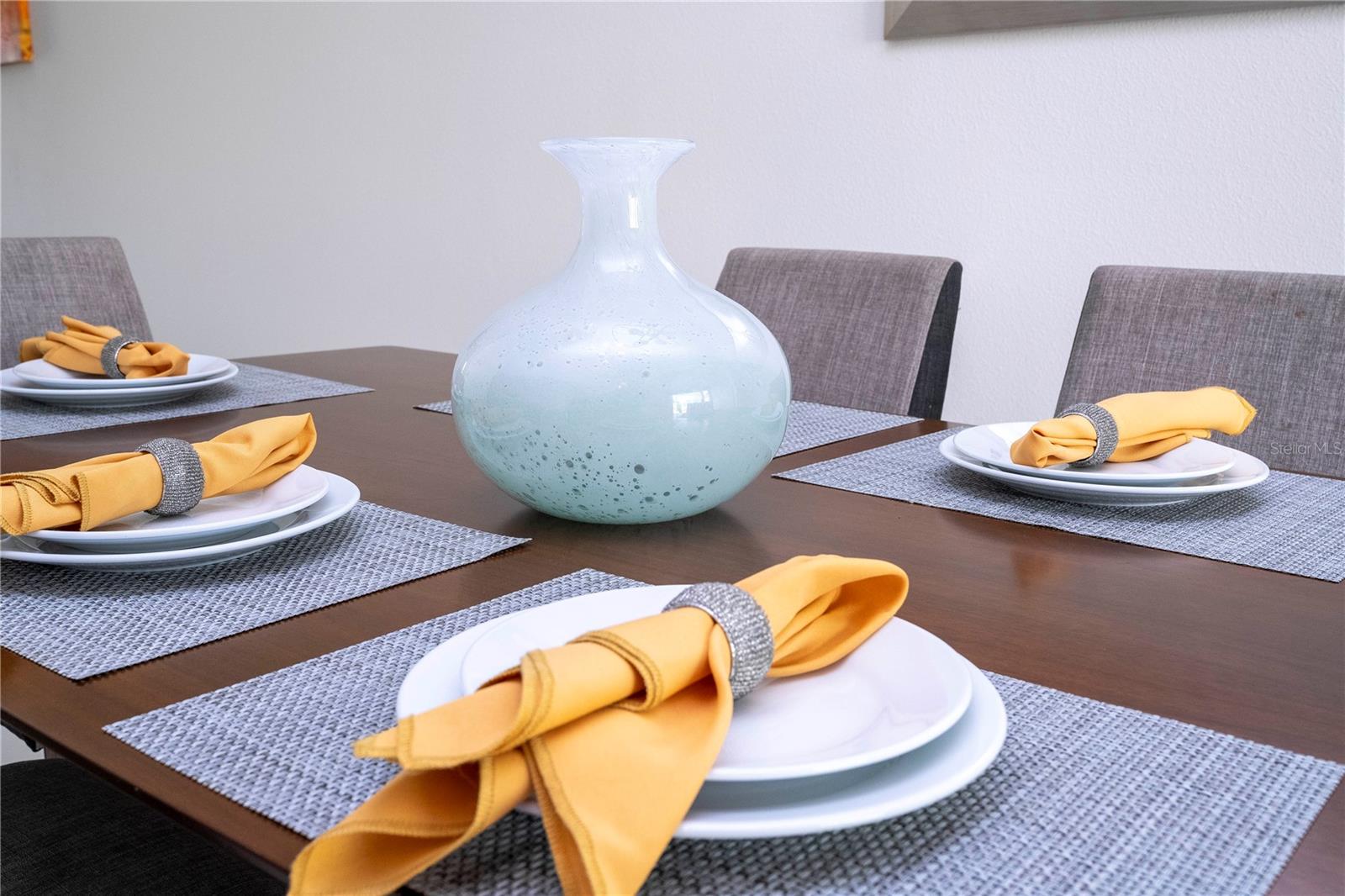 8987 CABOT CLIFFS DR, DAVENPORT, FL, 33896