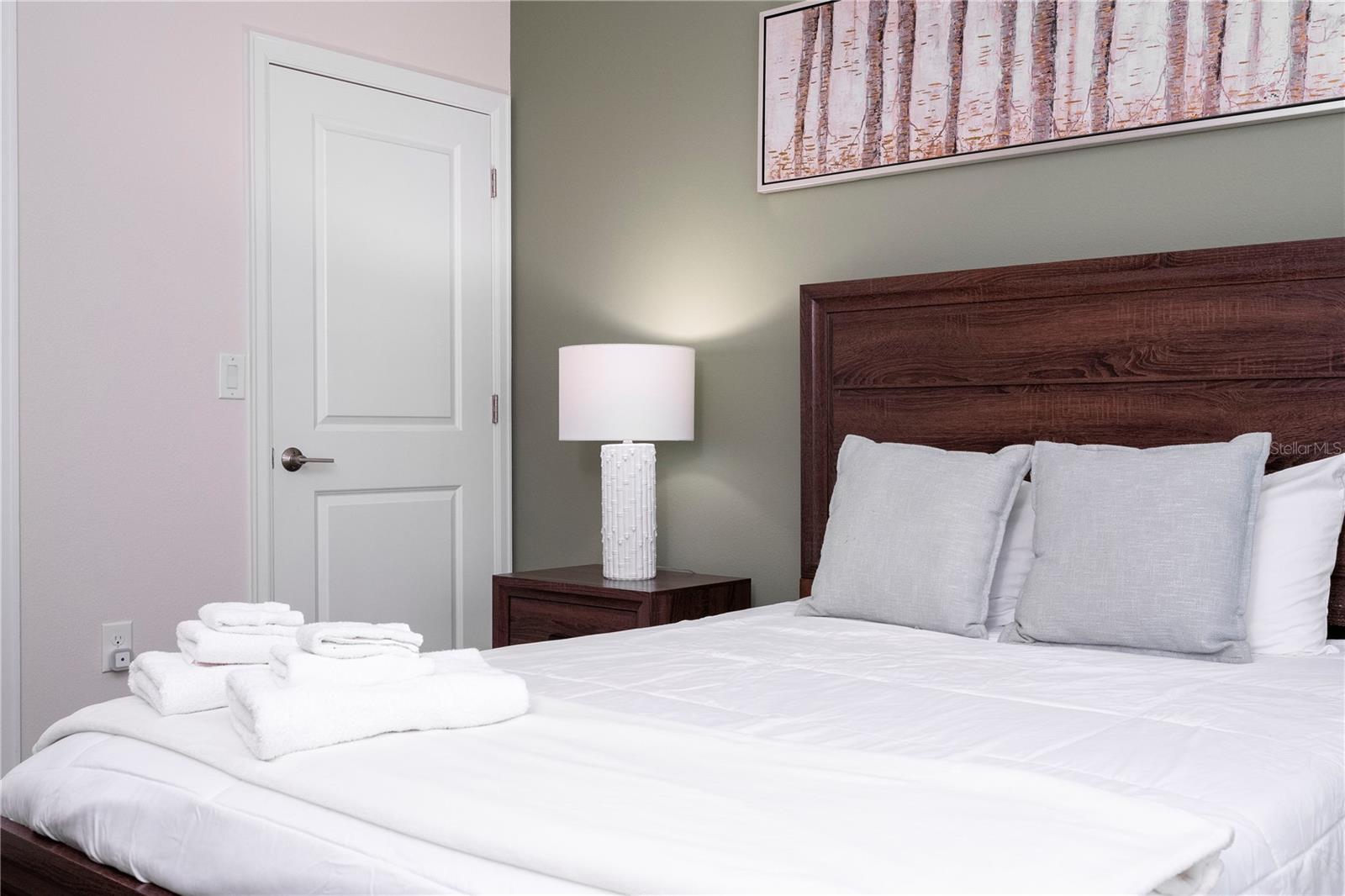 8987 CABOT CLIFFS DR, DAVENPORT, FL, 33896