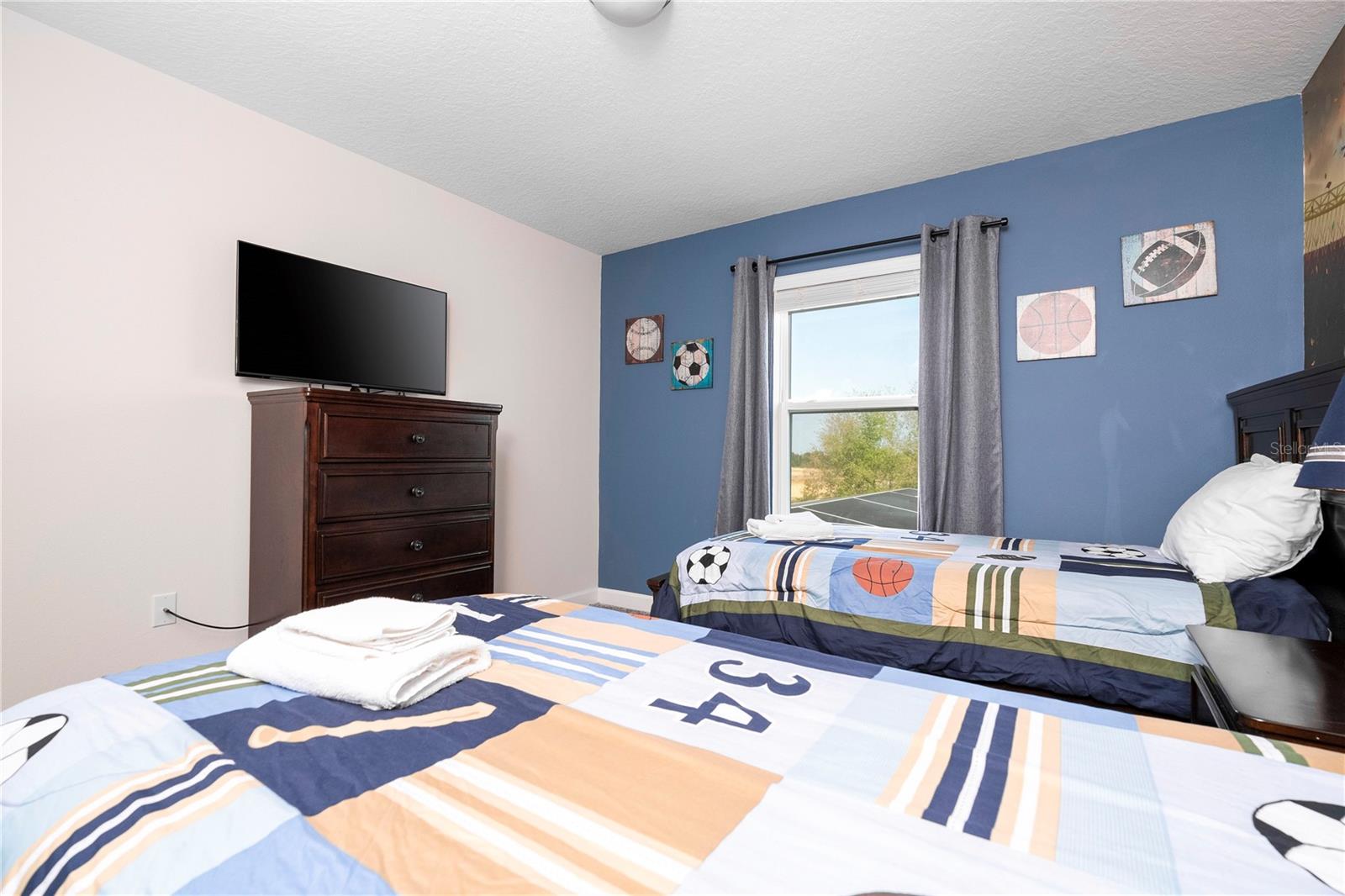 8987 CABOT CLIFFS DR, DAVENPORT, FL, 33896