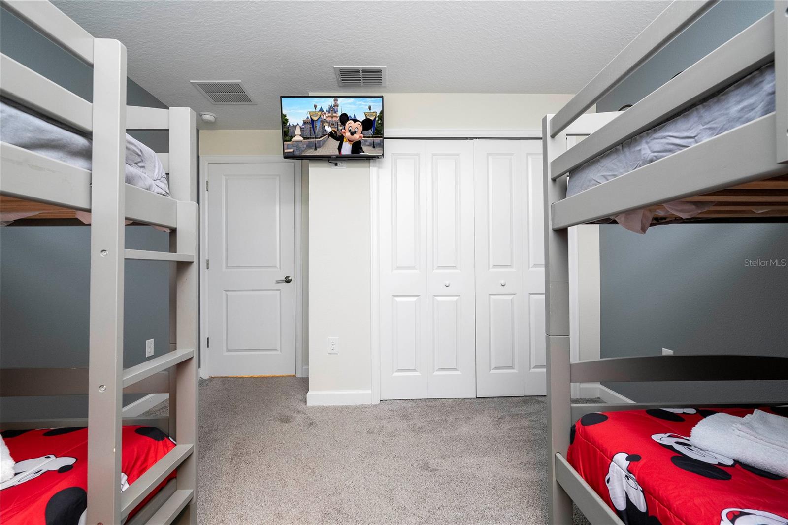 8987 CABOT CLIFFS DR, DAVENPORT, FL, 33896