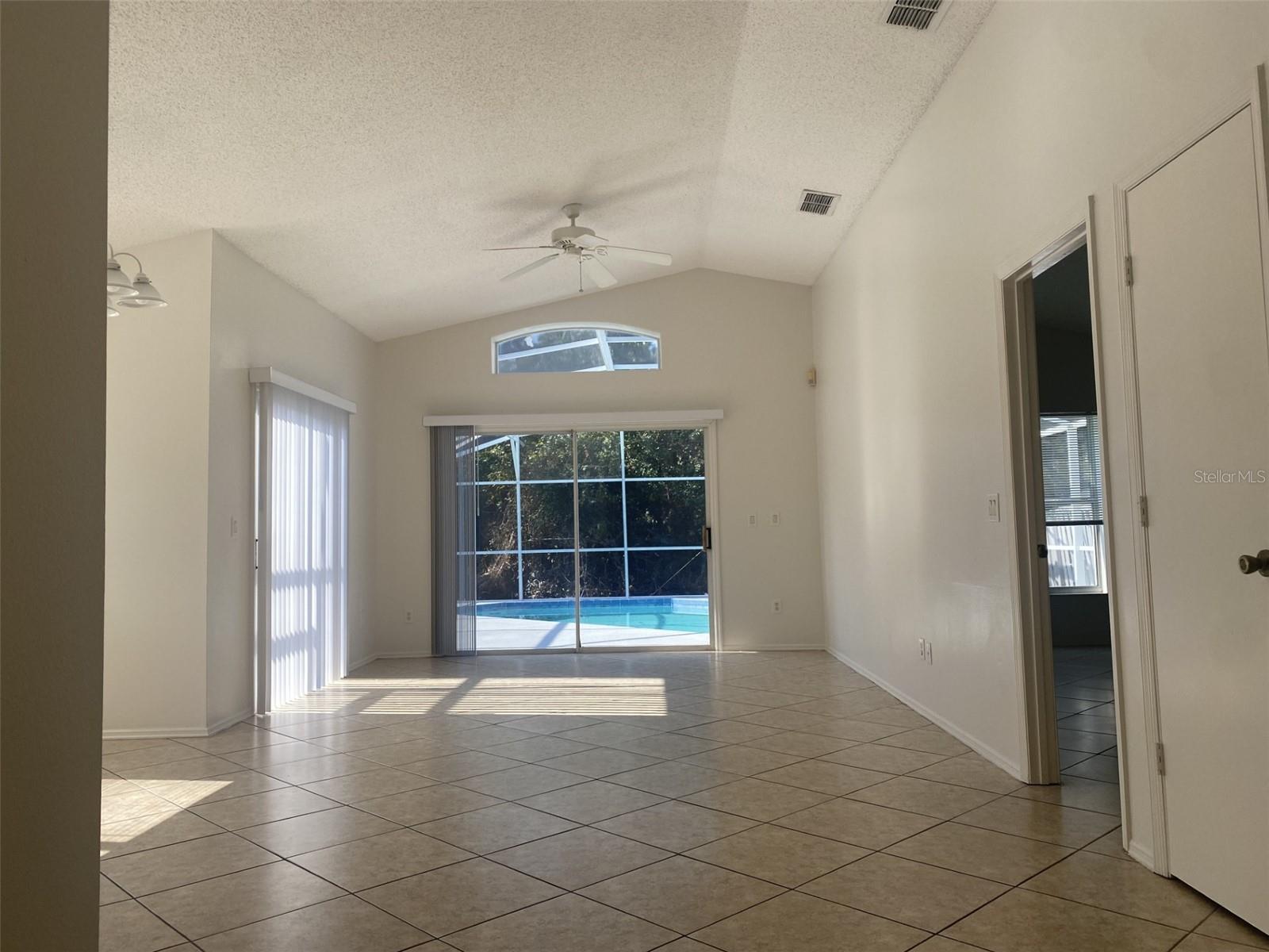 13210 MEADOWFIELD DR, ORLANDO, FL, 32824