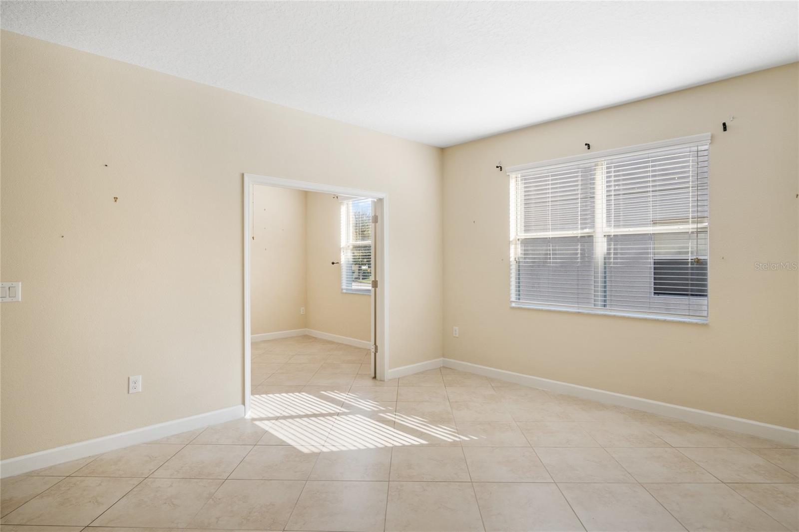 1455 LAKE SIDE AVE, DAVENPORT, FL, 33837