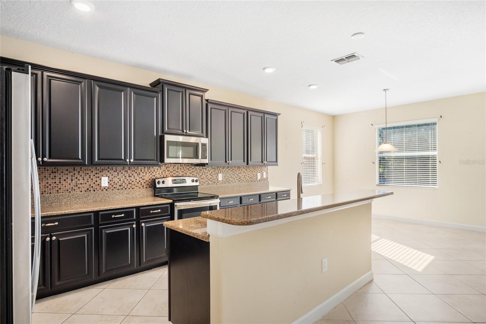 1455 LAKE SIDE AVE, DAVENPORT, FL, 33837