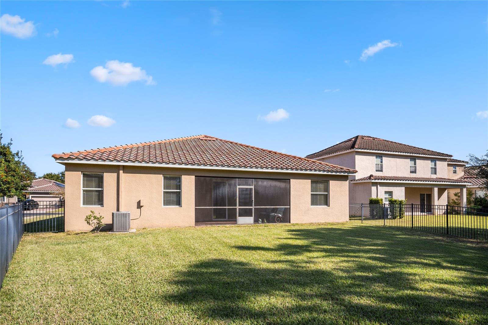 1455 LAKE SIDE AVE, DAVENPORT, FL, 33837