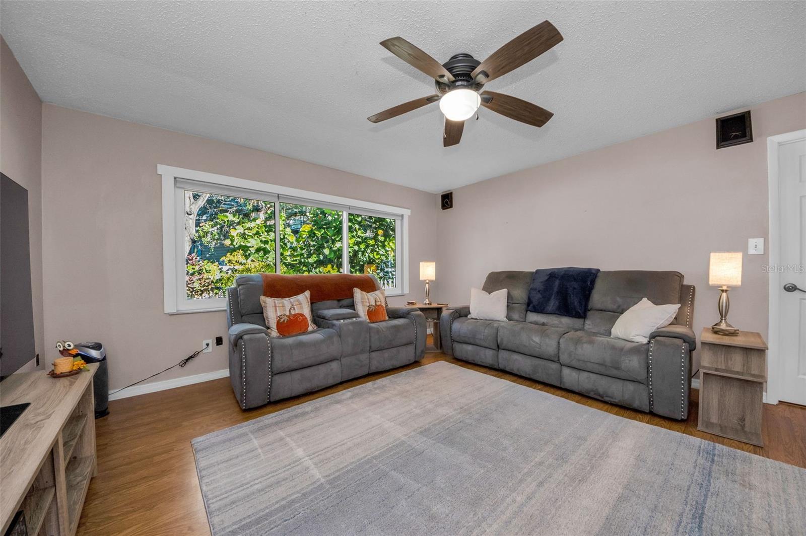 8037 POWDER HORN CIR, LARGO, FL, 33773