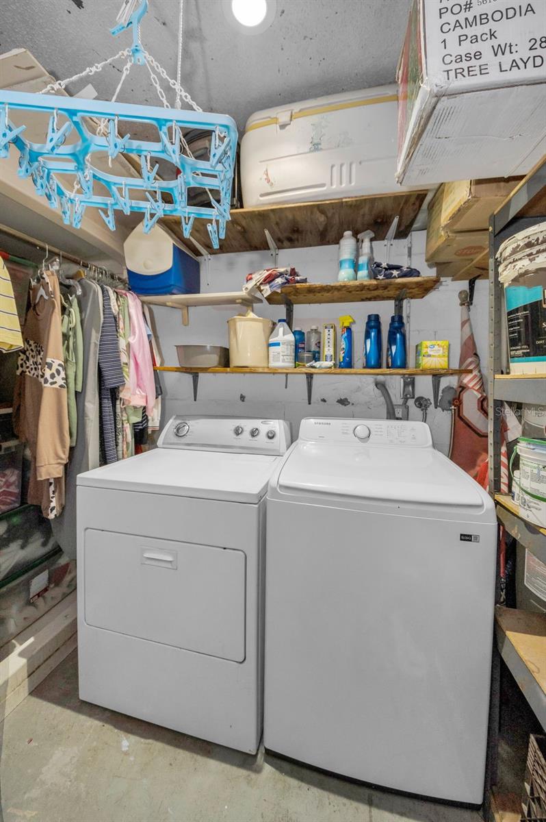 8037 POWDER HORN CIR, LARGO, FL, 33773