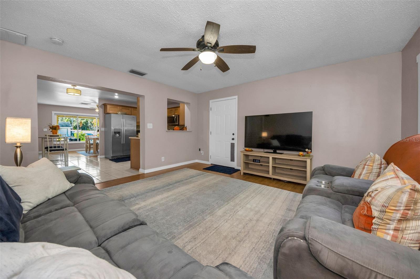 8037 POWDER HORN CIR, LARGO, FL, 33773