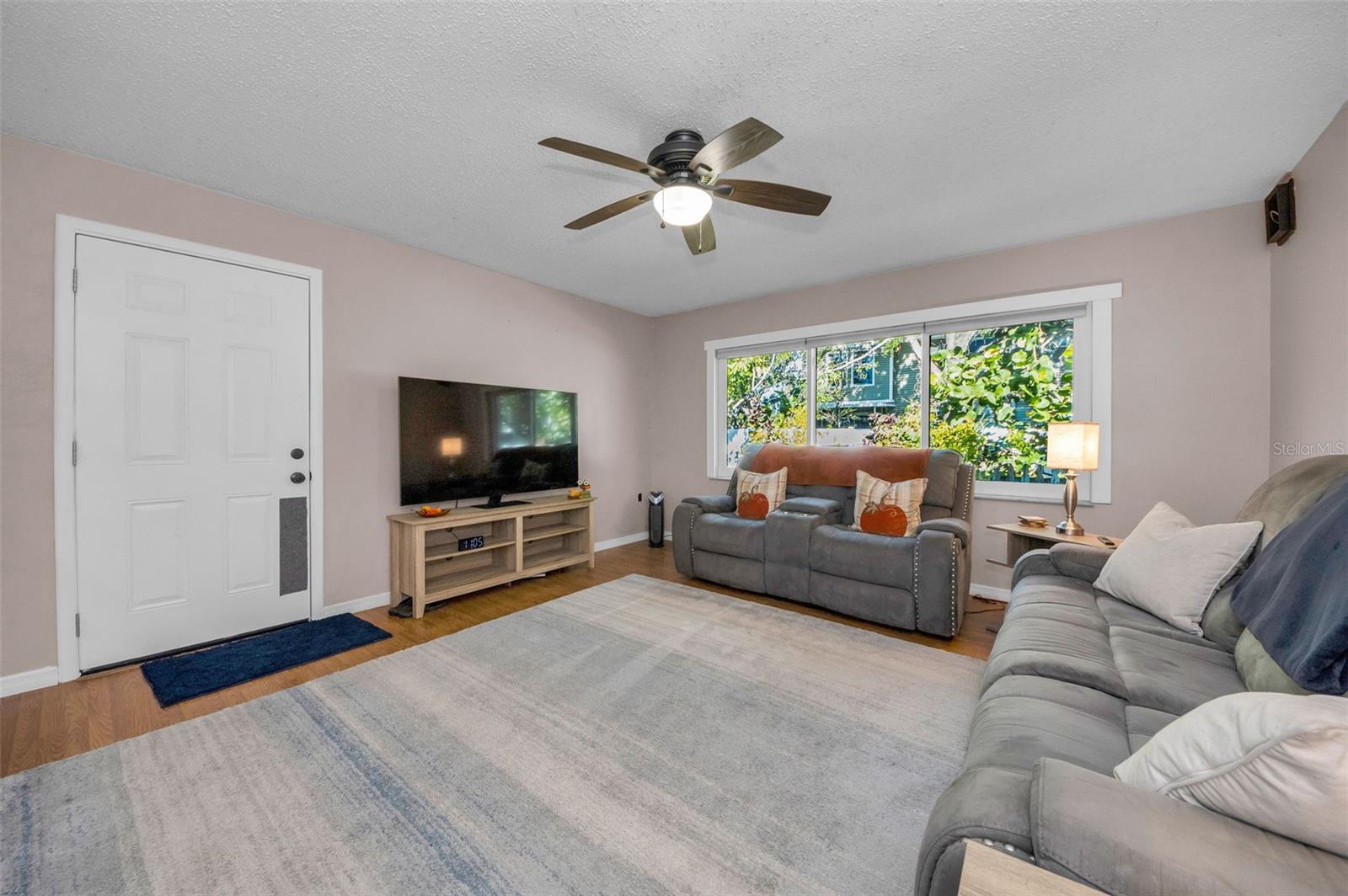 8037 POWDER HORN CIR, LARGO, FL, 33773