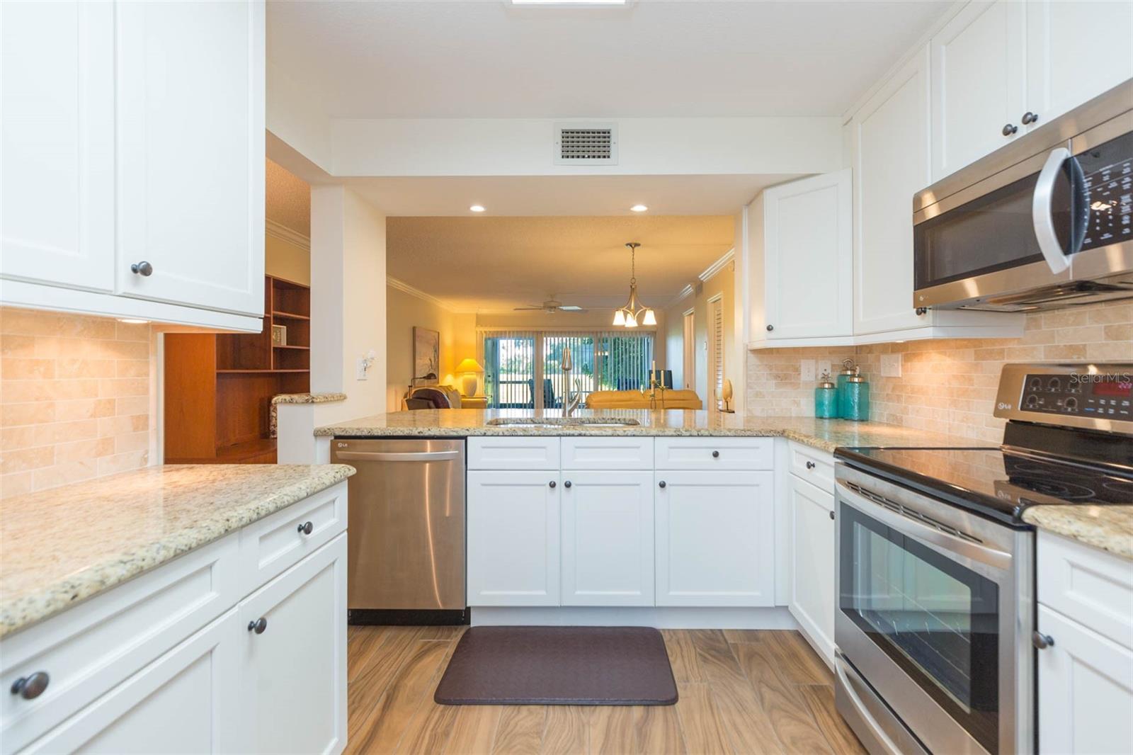 5642 PUERTA DEL SOL BLVD S #142, ST PETERSBURG, FL, 33715