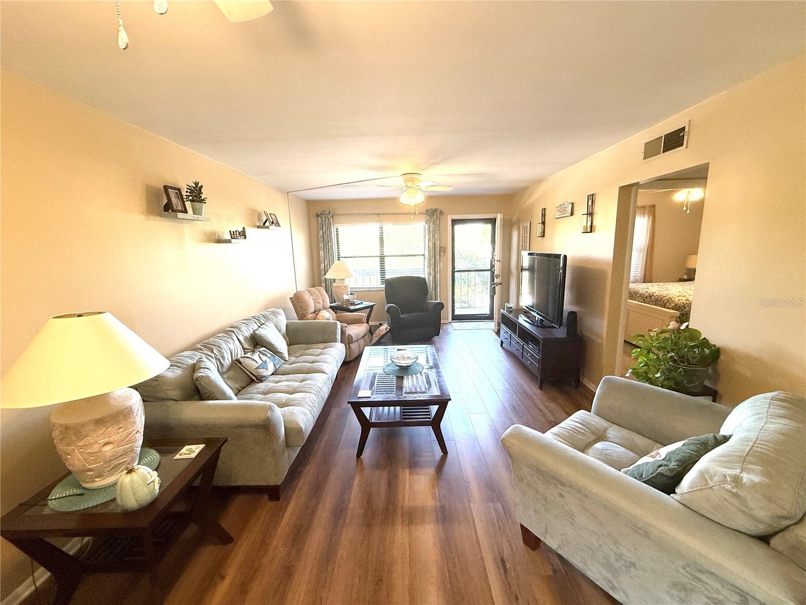 315 30TH AVE W #B305, BRADENTON, FL, 34205