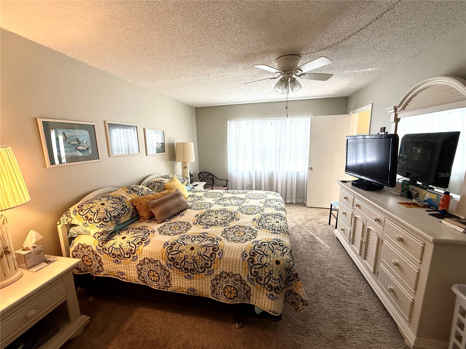 315 30TH AVE W #B305, BRADENTON, FL, 34205