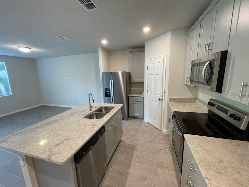 418 LEGACY LOOP, DAVENPORT, FL, 33896