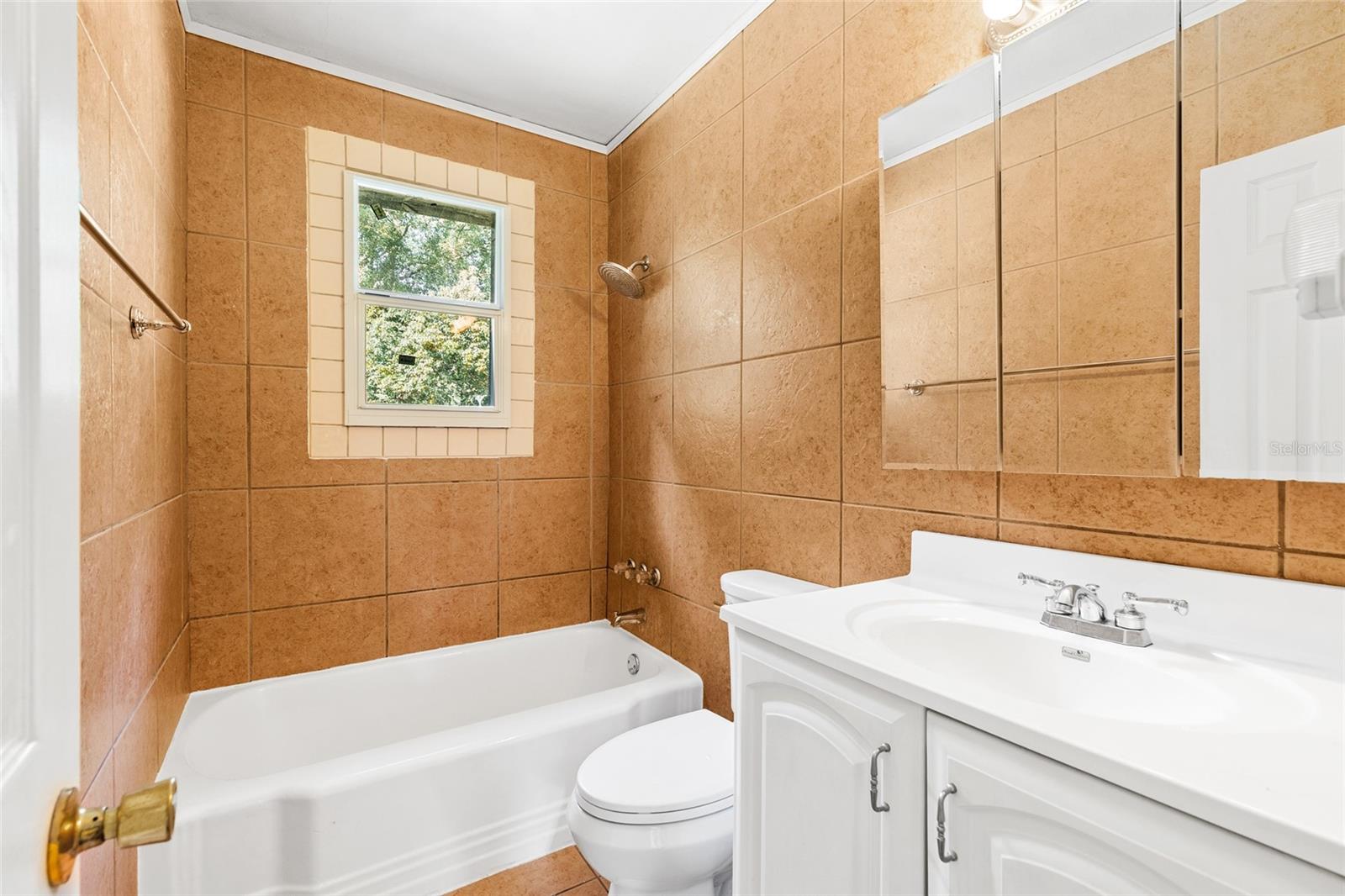 1334 NE 1ST AVE, GAINESVILLE, FL, 32641