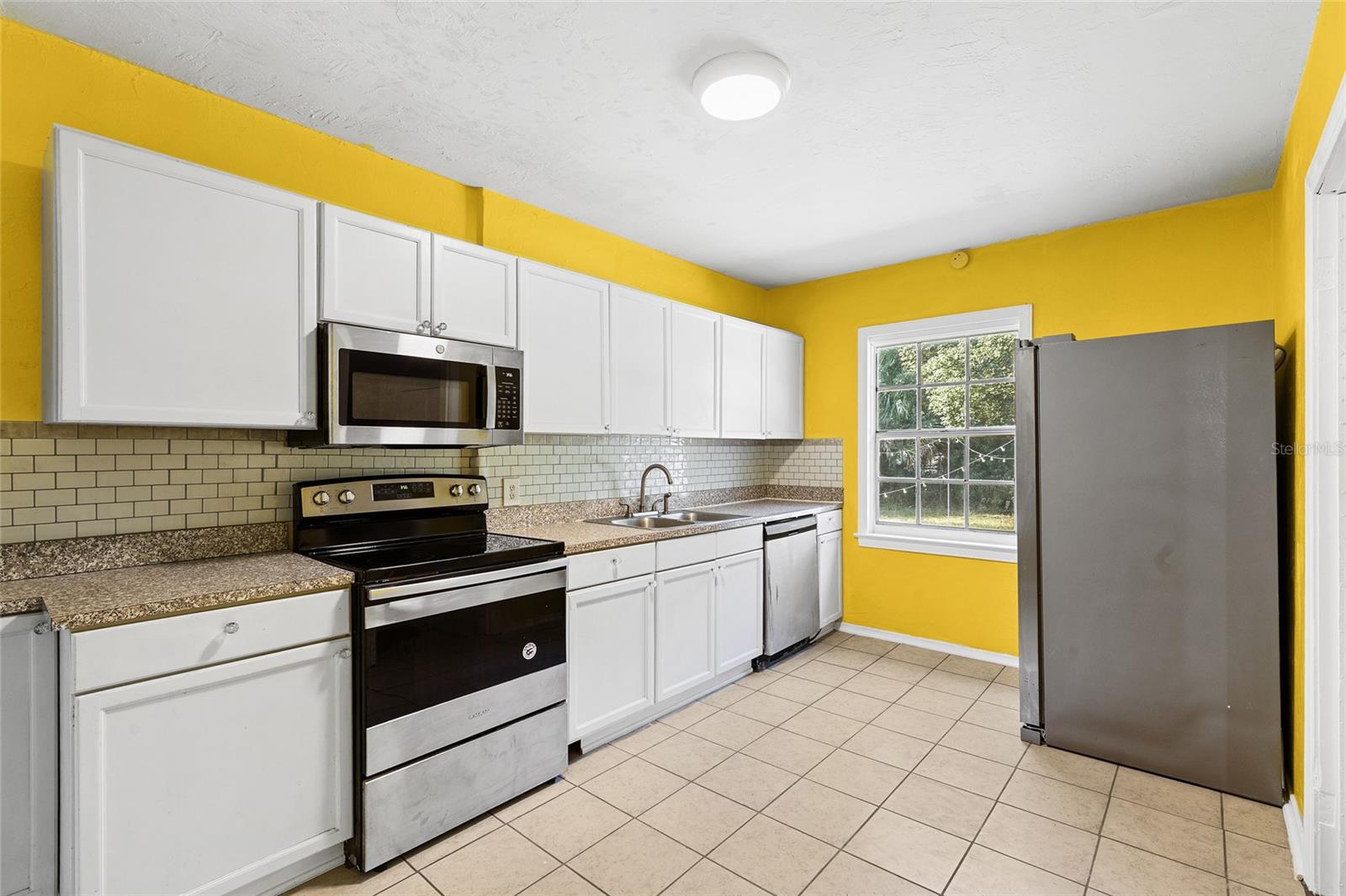 1334 NE 1ST AVE, GAINESVILLE, FL, 32641