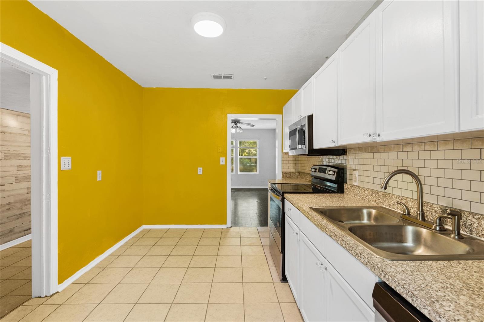 1334 NE 1ST AVE, GAINESVILLE, FL, 32641