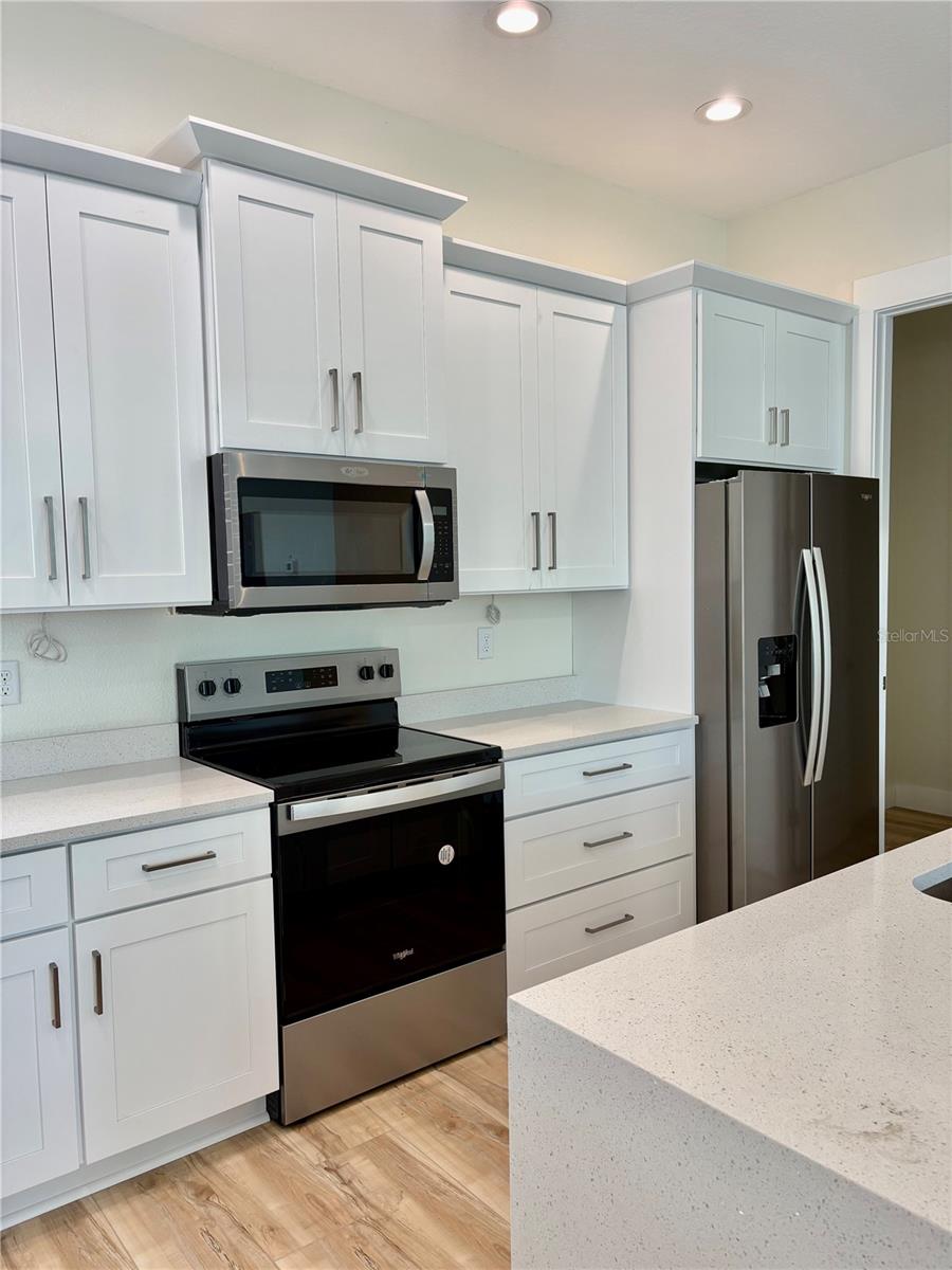 14733 SUNSET DR, LARGO, FL, 33774