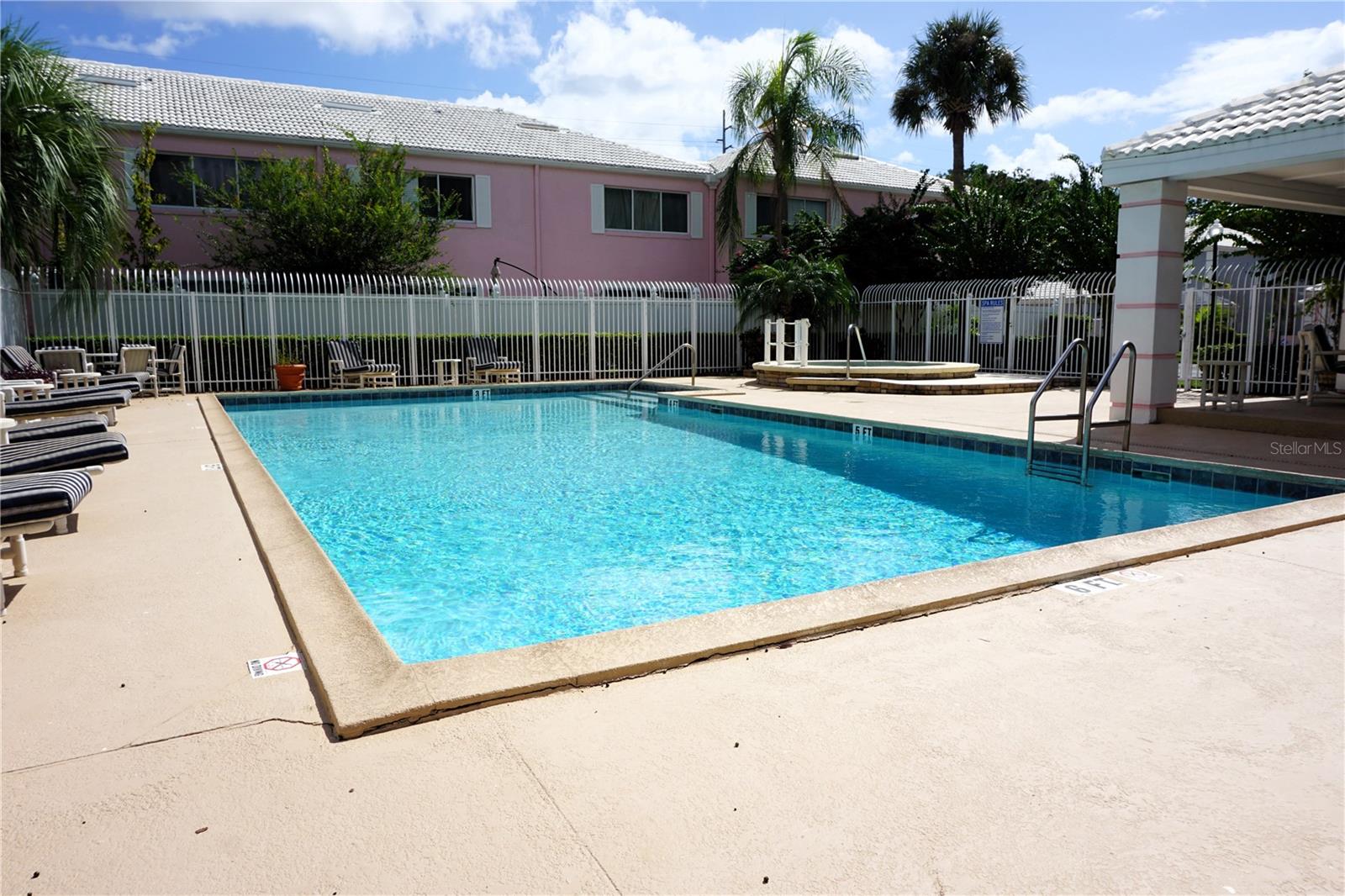 4849 WALDEN CIR #17, ORLANDO, FL, 32811