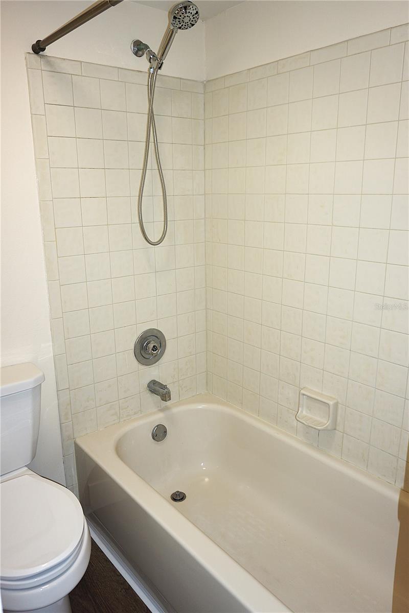 4849 WALDEN CIR #17, ORLANDO, FL, 32811