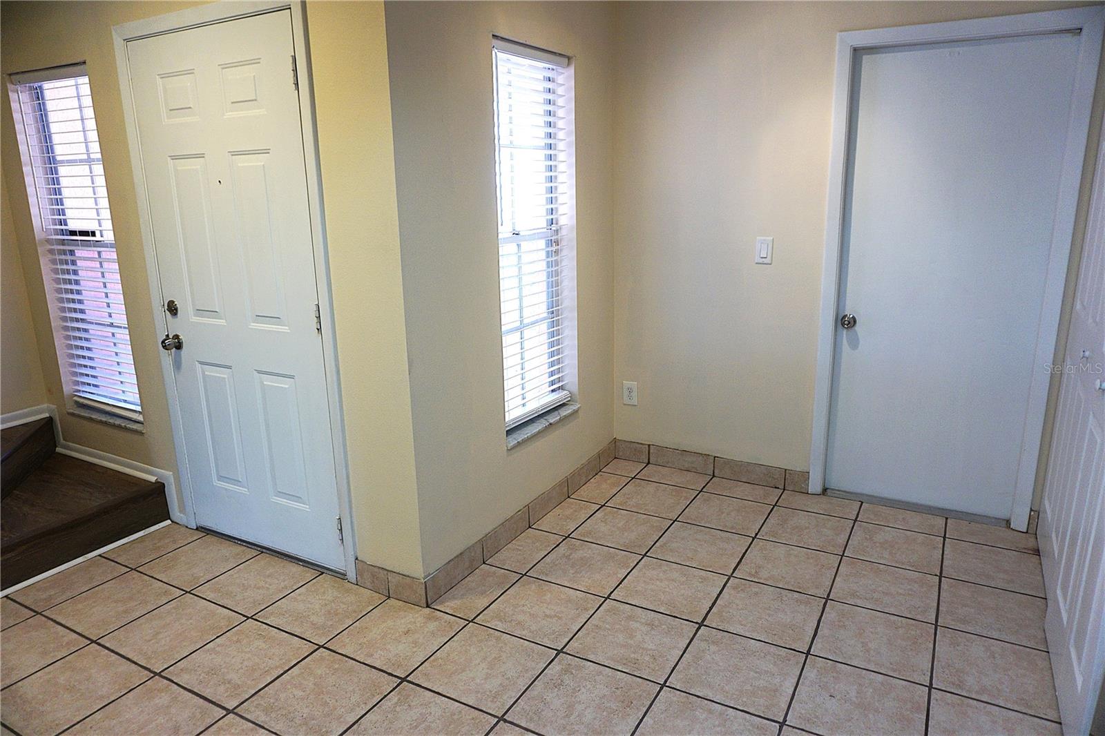 4849 WALDEN CIR #17, ORLANDO, FL, 32811