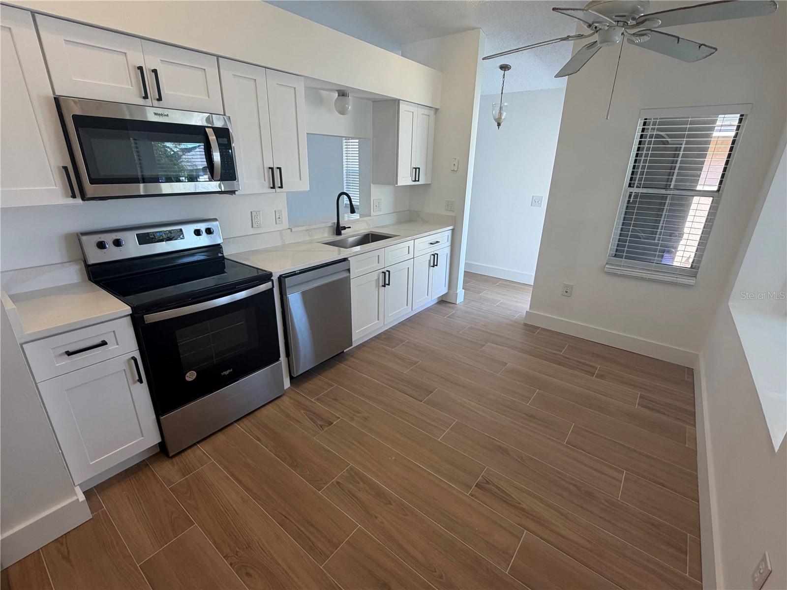 4352 SANDHURST DR, ORLANDO, FL, 32817