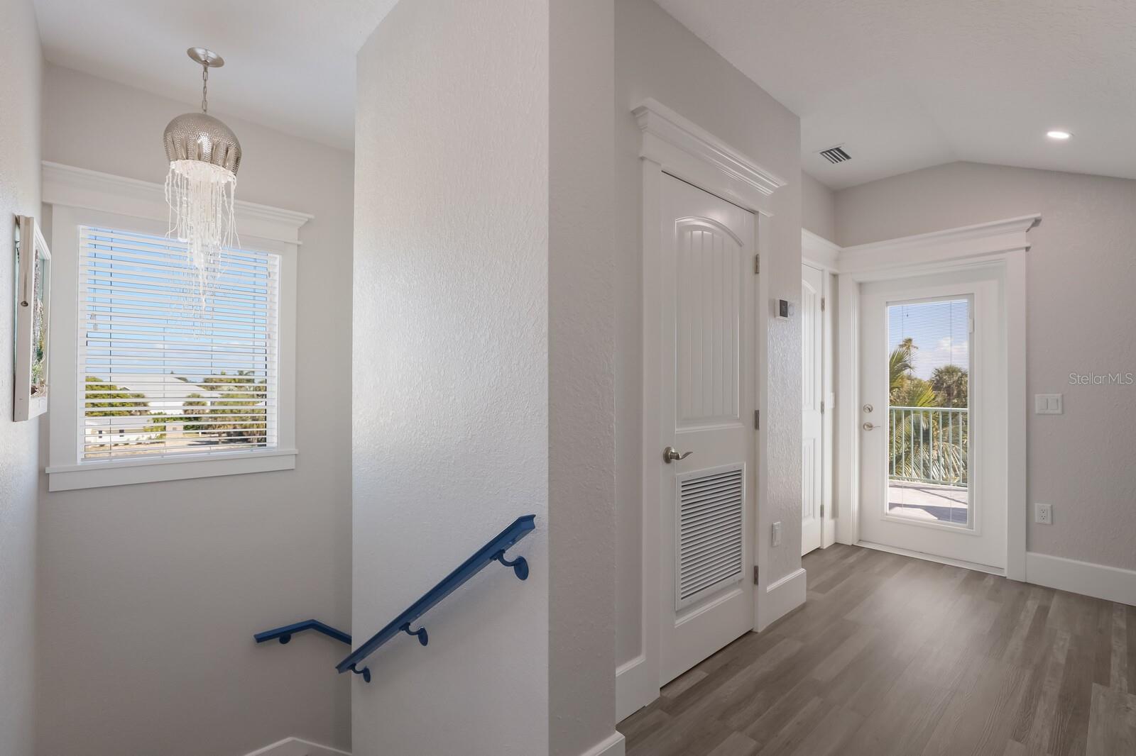 112 MANGROVE AVE, ANNA MARIA, FL, 34216