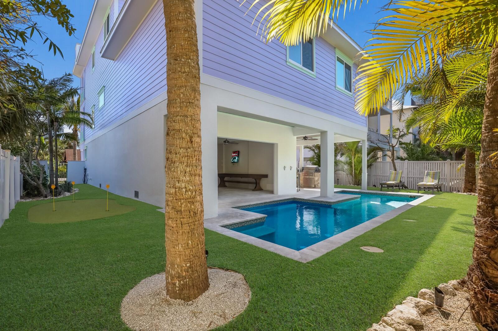 112 MANGROVE AVE, ANNA MARIA, FL, 34216