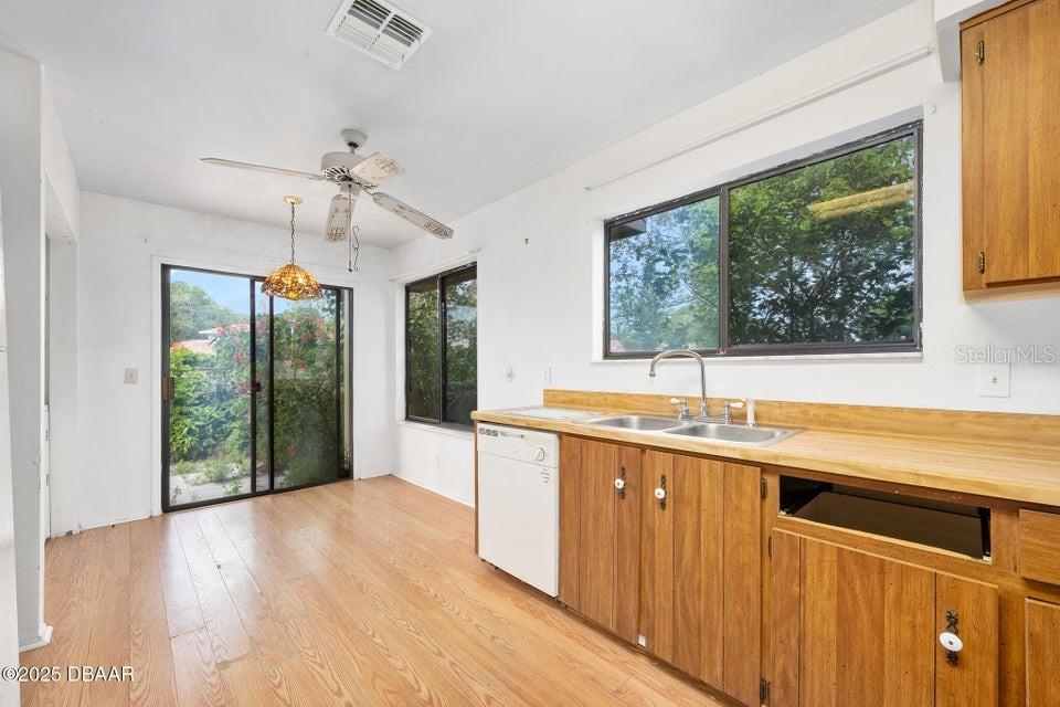 517 BROWN PELICAN DR, DAYTONA BEACH, FL, 32119