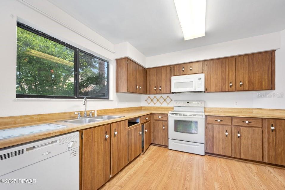 517 BROWN PELICAN DR, DAYTONA BEACH, FL, 32119