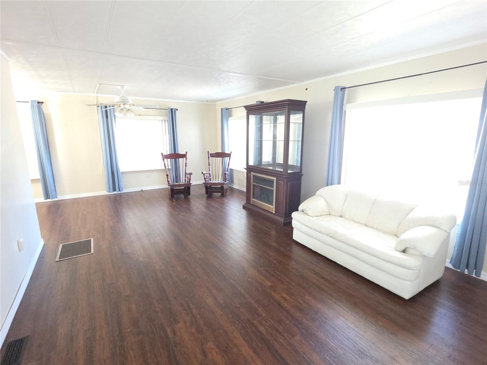 8071 HIGHPOINT BLVD, BROOKSVILLE, FL, 34613