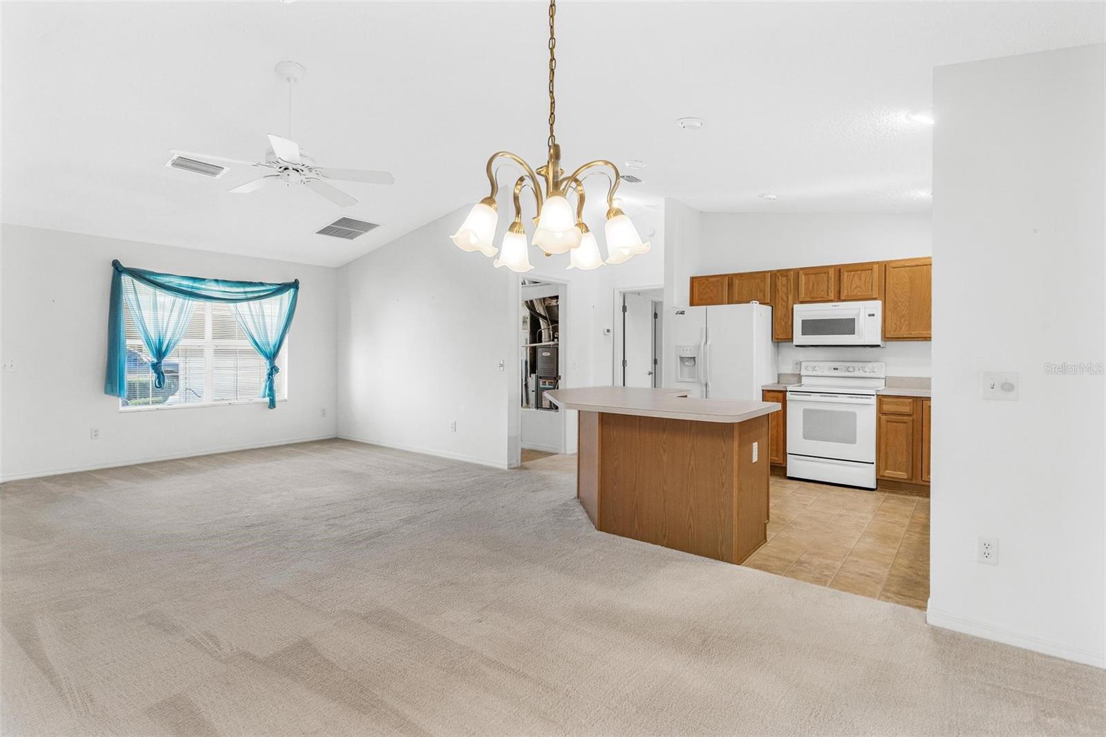 2732 PRIVADA DR, THE VILLAGES, FL, 32162