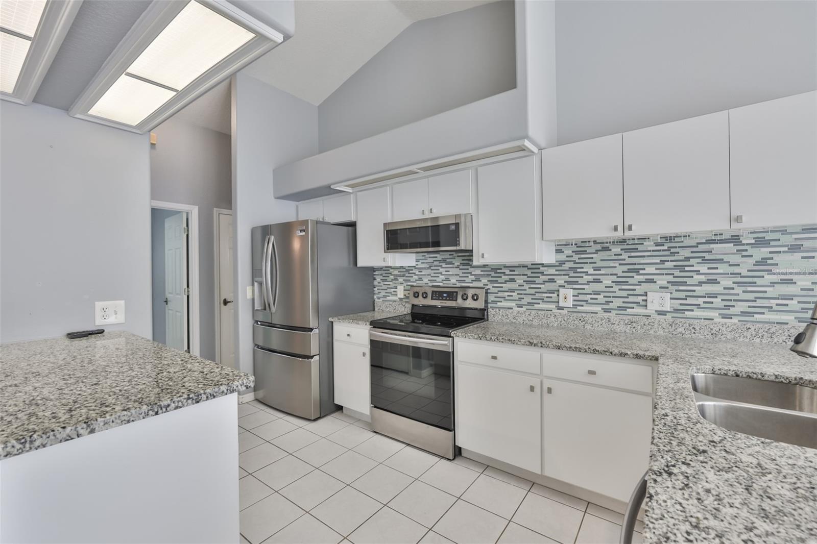 10331 ASHLEY OAKS DR, RIVERVIEW, FL, 33578