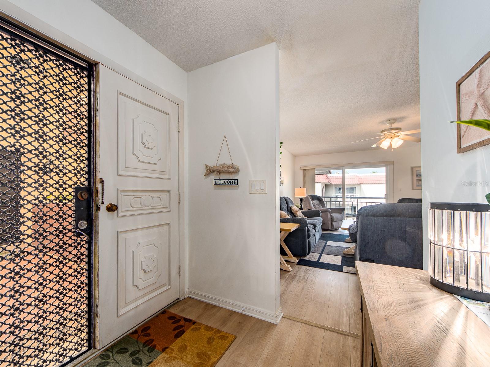 2900 GULF BLVD #307, BELLEAIR BEACH, FL, 33786