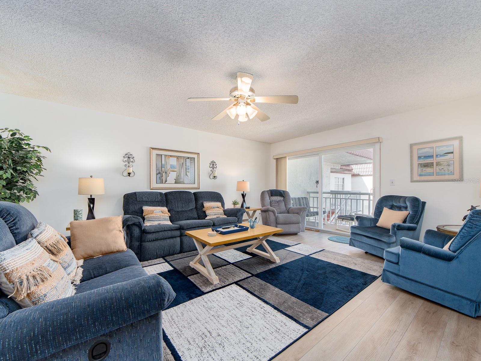 2900 GULF BLVD #307, BELLEAIR BEACH, FL, 33786