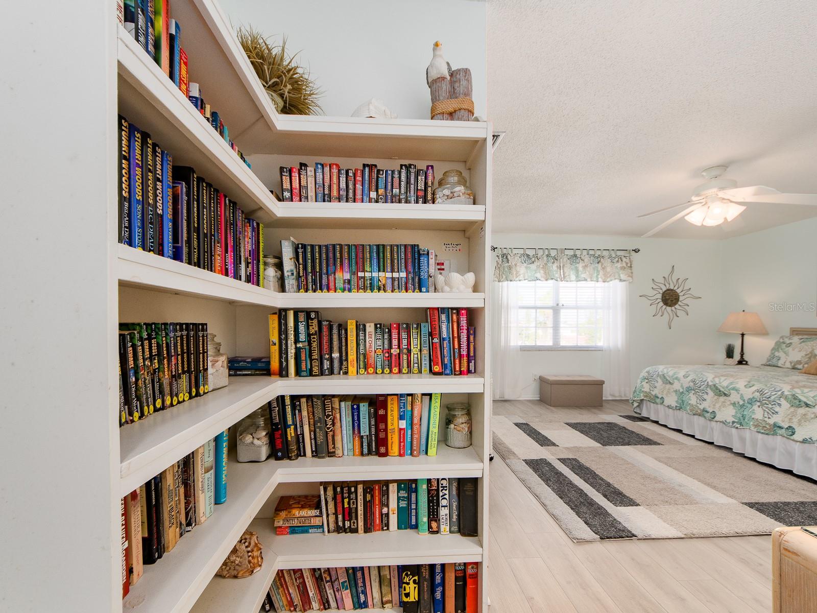 2900 GULF BLVD #307, BELLEAIR BEACH, FL, 33786