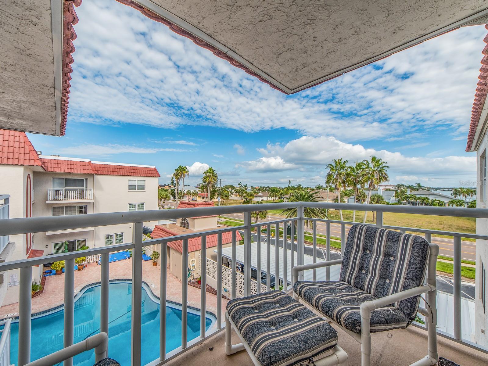 2900 GULF BLVD #307, BELLEAIR BEACH, FL, 33786