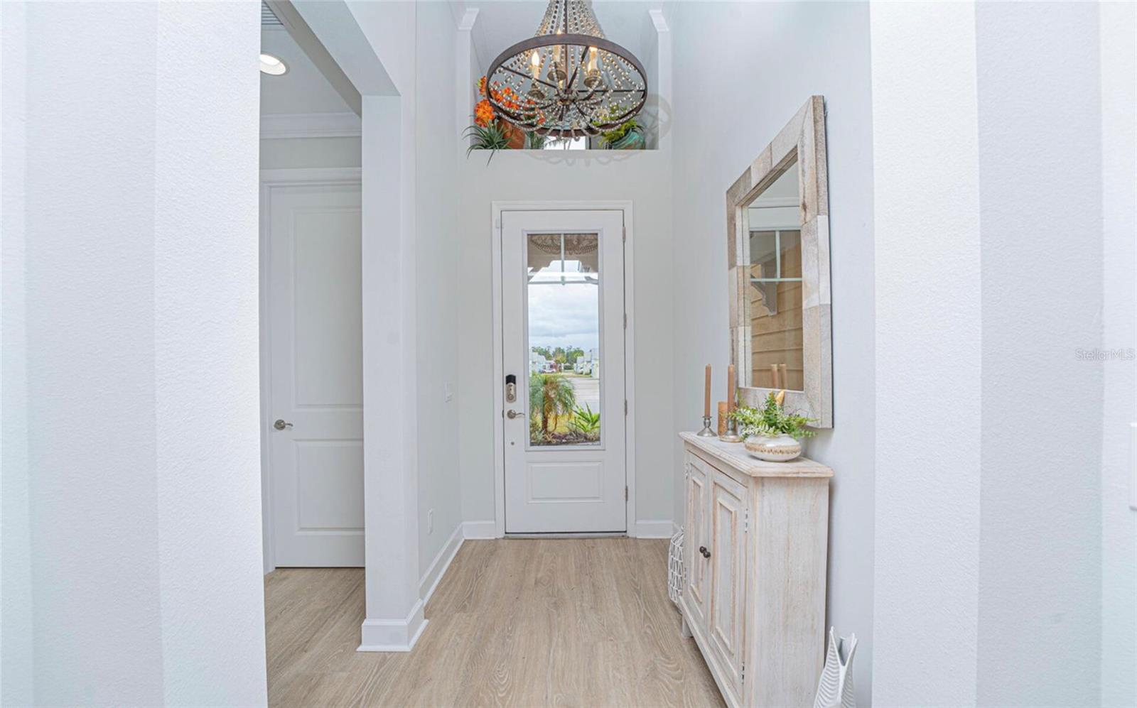 546 MARGARITAVILLE AVE, DAYTONA BEACH, FL, 32124