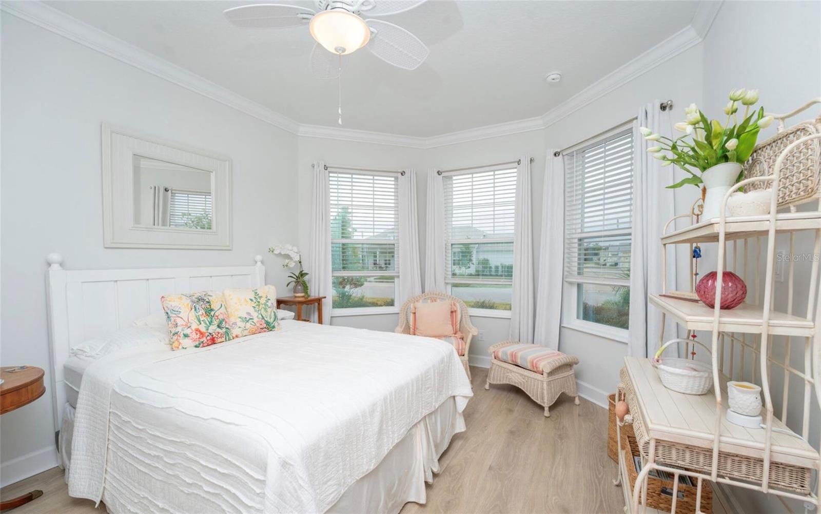 546 MARGARITAVILLE AVE, DAYTONA BEACH, FL, 32124