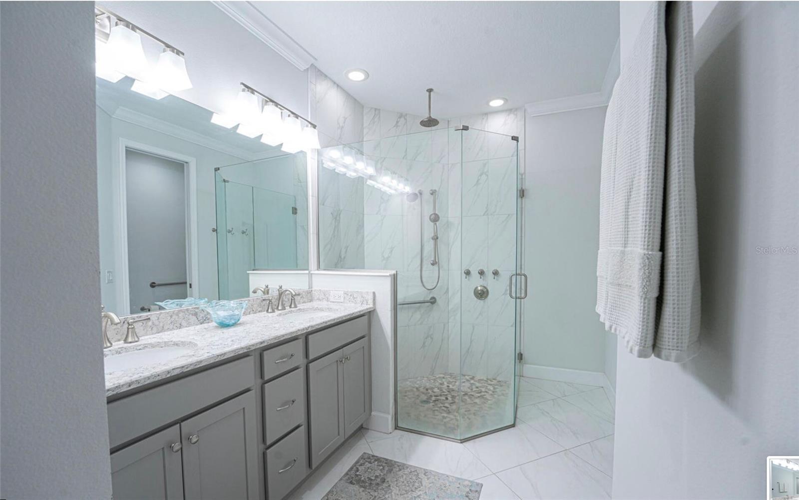 546 MARGARITAVILLE AVE, DAYTONA BEACH, FL, 32124