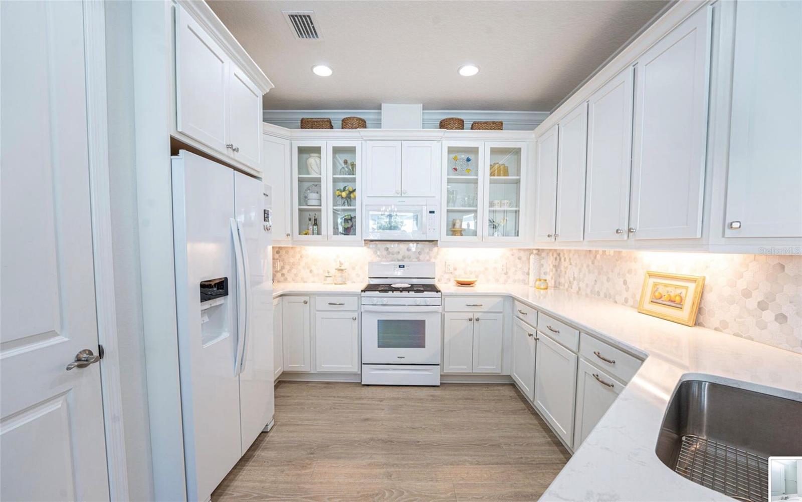 546 MARGARITAVILLE AVE, DAYTONA BEACH, FL, 32124