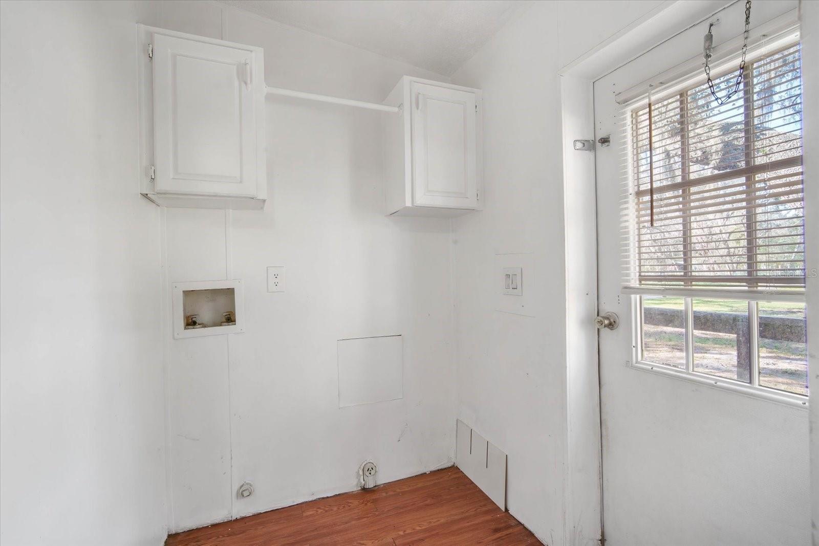 3643 COATS RD, ZEPHYRHILLS, FL, 33541