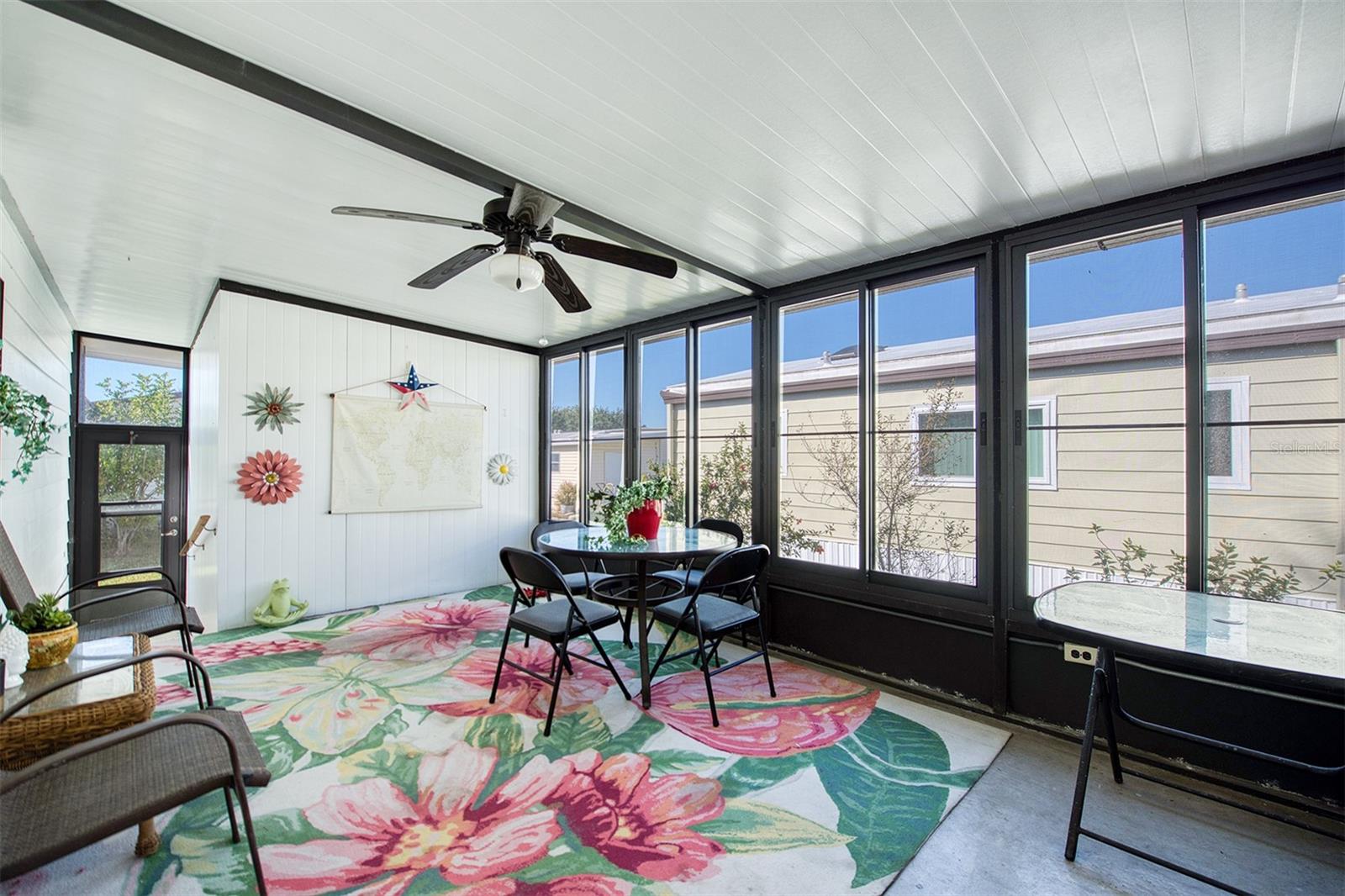 72 PELICAN DR E, OLDSMAR, FL, 34677