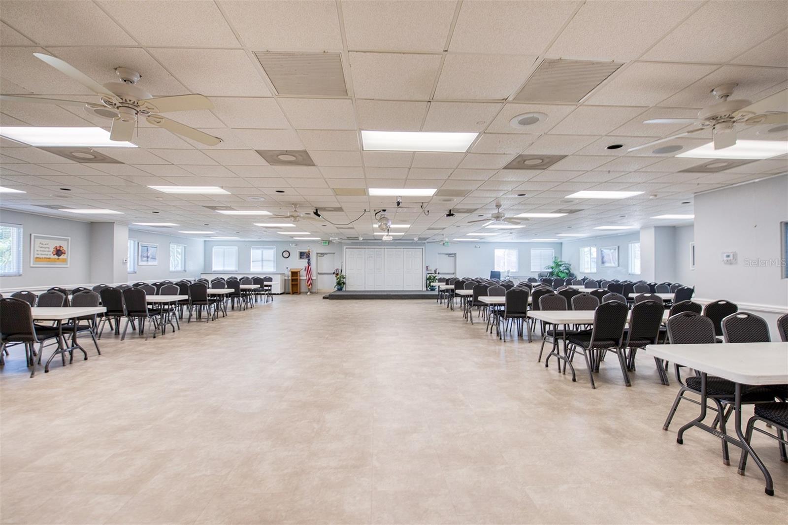 72 PELICAN DR E, OLDSMAR, FL, 34677