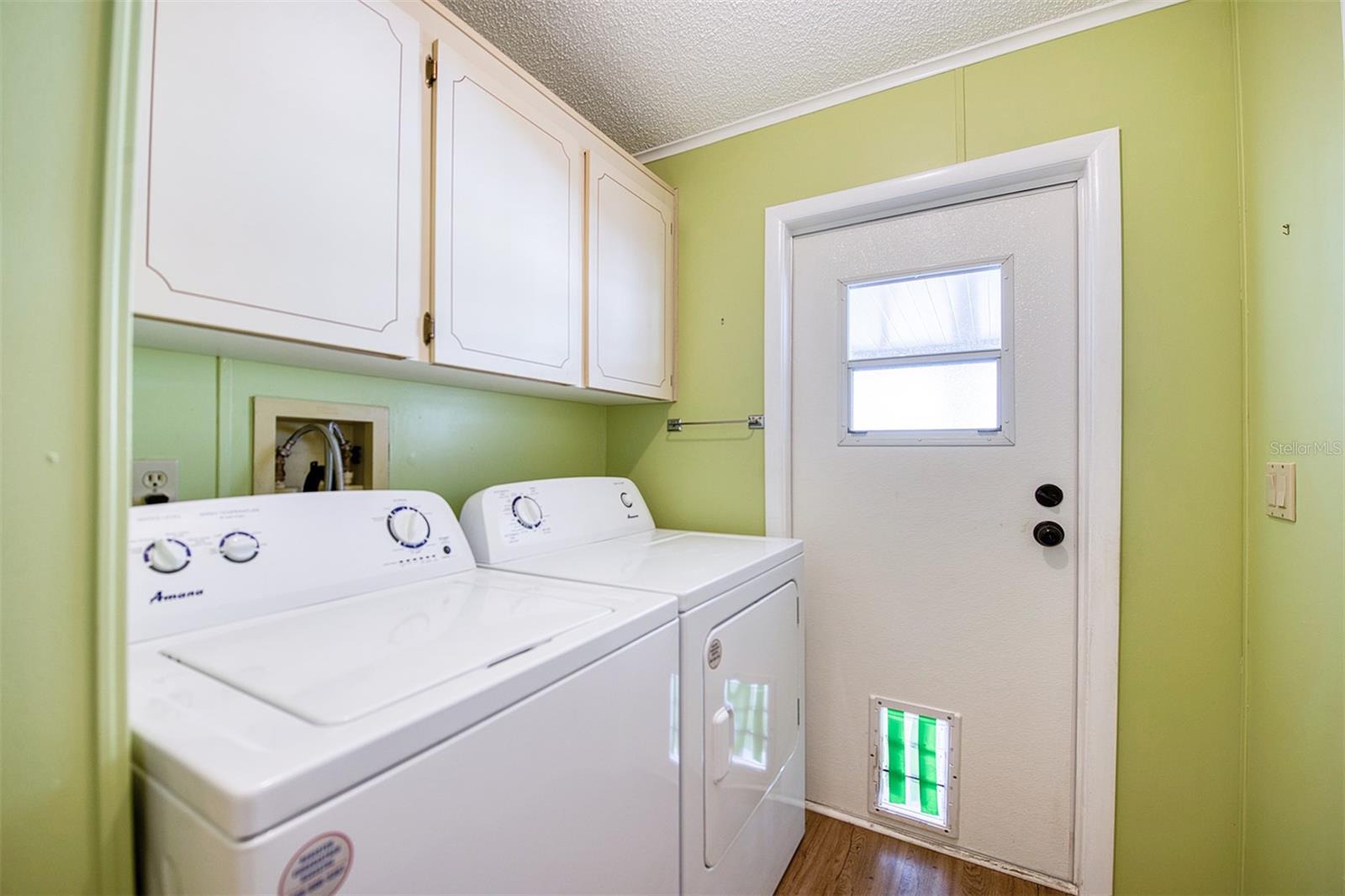 72 PELICAN DR E, OLDSMAR, FL, 34677